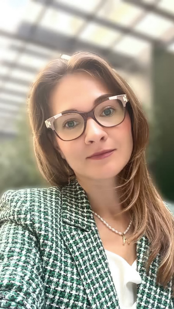 Анастасия Самотесова — учитель математики
